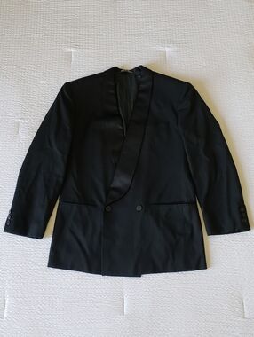 NWOT! GIORGIO ARMANI Collezioni Men's Wool One-Button Blazer (38S) Black {Italy}
